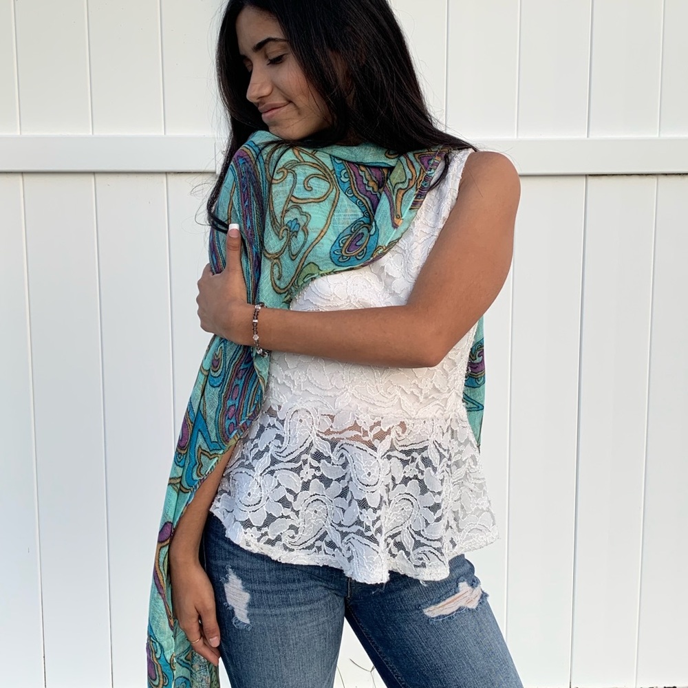 Beautiful scarf